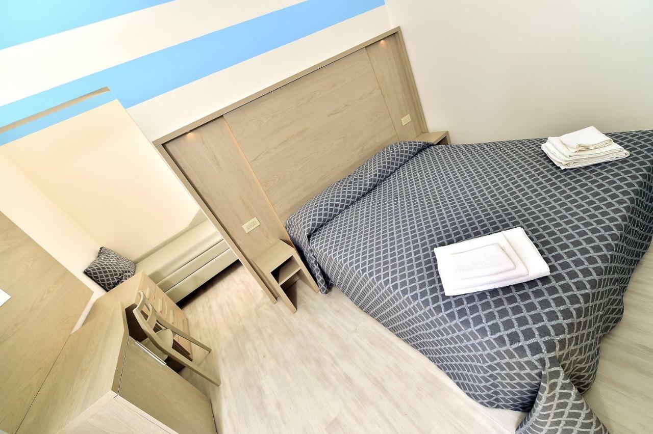 Hotel Admiral Bellaria-Igea Marina Exterior foto